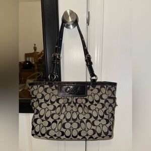Coach Black and Gray Signature Shoulder Bag